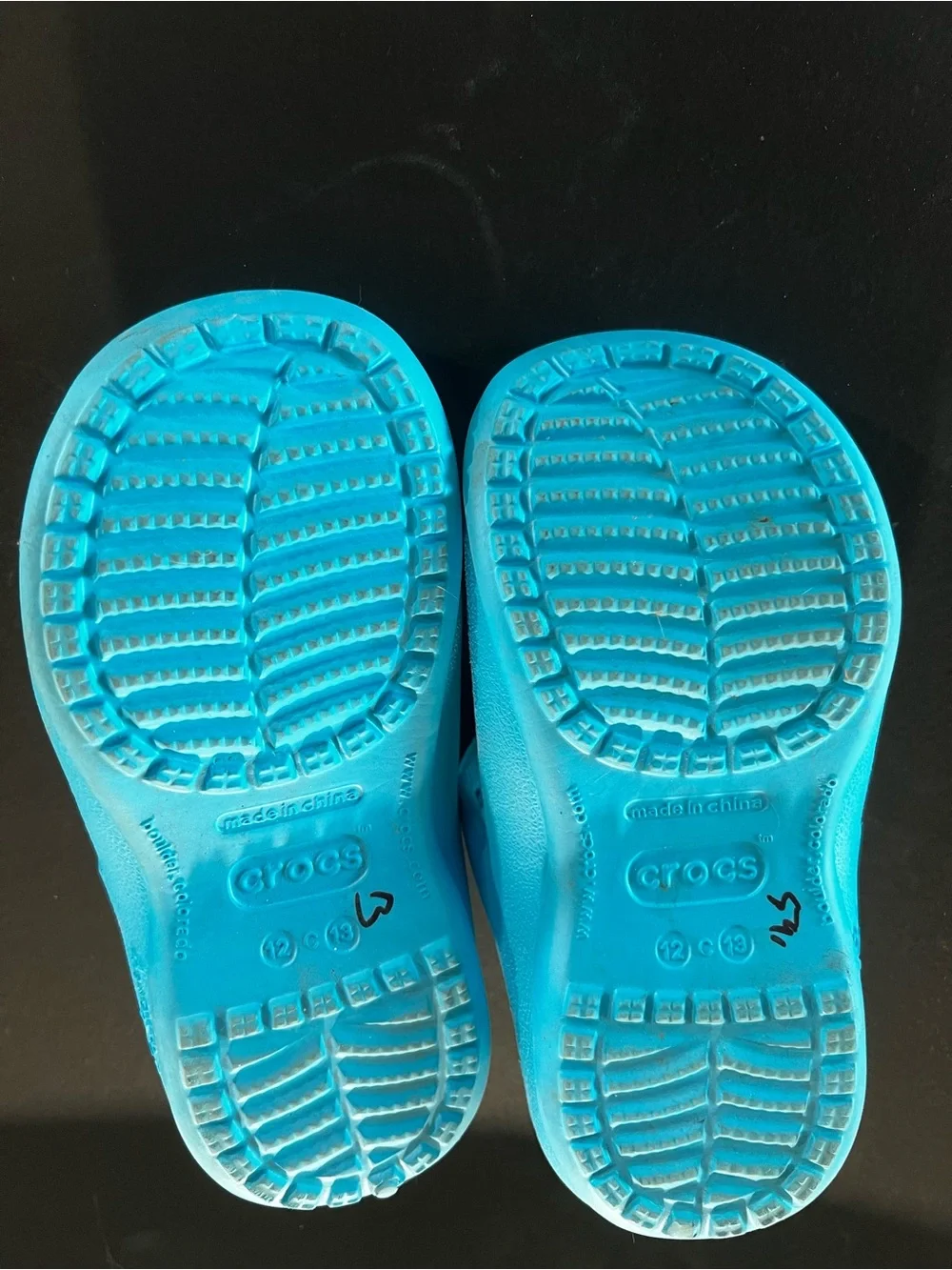 Kids Crocs Thong Style Size c13 Blue & Yellow